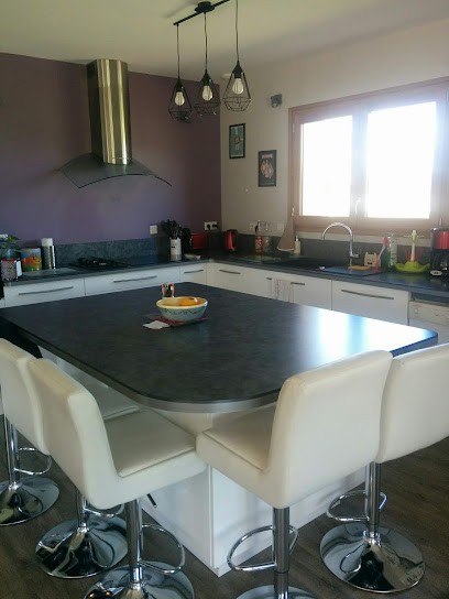 Andrieu Maxime Artisan Menuisier Ébéniste, Menuisier à Villeneuve