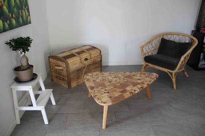 Atelier de Las Hies, Menuisier à Gan