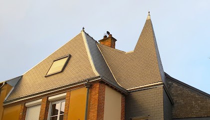 Entreprise HENRY Damien Charpentier Couvreur, Charpentier à Fougerolles-du-Plessis