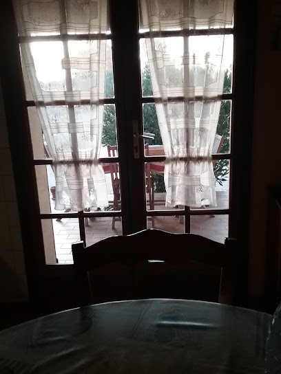 Menuiserie Olivon, Charpentier à Cheval-Blanc