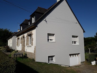 Pampanay Jean Marc Menuiserie, Menuisier à Lanrivain