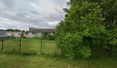 Agencement Menuiserie Service, Menuisier à Saint-Just-Sauvage