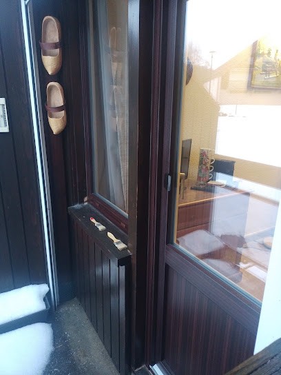 Menuiserie Tissot, Menuisier aux Fourgs