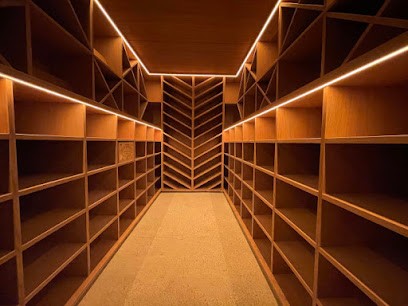 EAB CONCEPTION, Menuisier à Montbrun-Lauragais