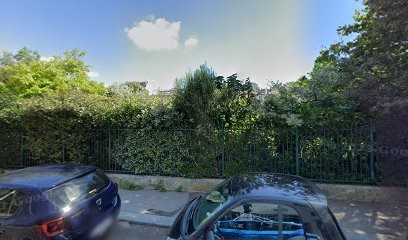 MkaroS, Menuisier à Paris 14