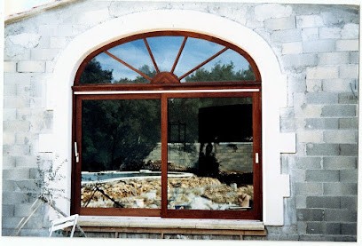 Menuiserie RW Roumejon-Wilhelm, Menuisier à Vézénobres