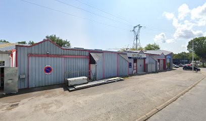 Fermé, Menuisier à Saint-Avé