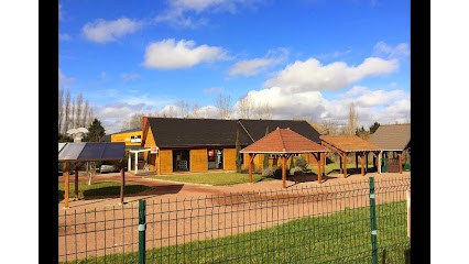 House And Fence, Menuisier à Boissy-sous-Saint-Yon