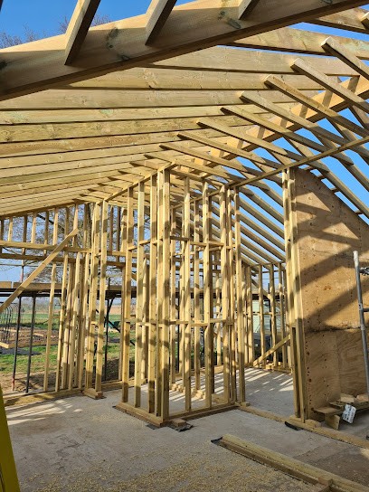 KG. Charpenterie Et Menuiserie, Charpentier à Daglan