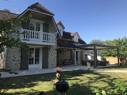 HOMA SOLUTIONS, Menuisier à Saint-Pierre-du-Perray