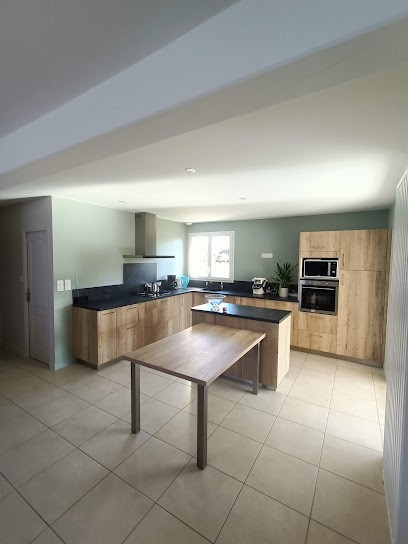 AMVB - Agencement Et Menuiserie, Menuisier au Poiré-sur-Vie