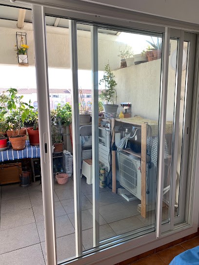 Girbal Alu Thau, Menuisier à Frontignan