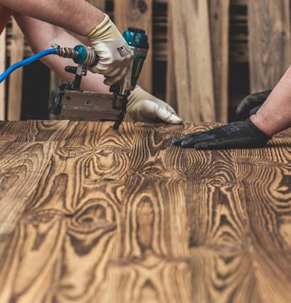 byB7, Menuisier à Annecy