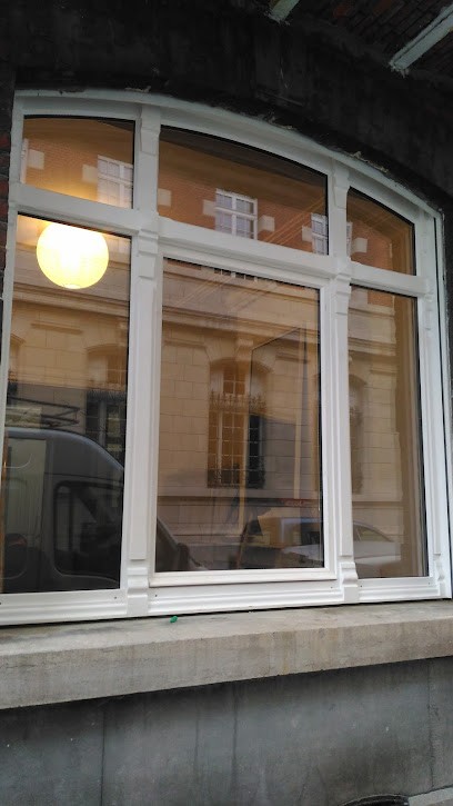 Sermia, Menuisier à Beuvry