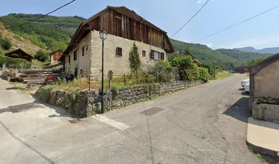Les Belluises, Menuisier à Alex