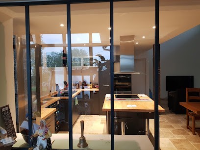 Lacheze Menuiserie Charpente, Menuisier à Saint-Aulaire