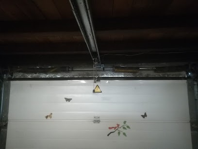 VM Menuiserie, Menuisier à Nieppe