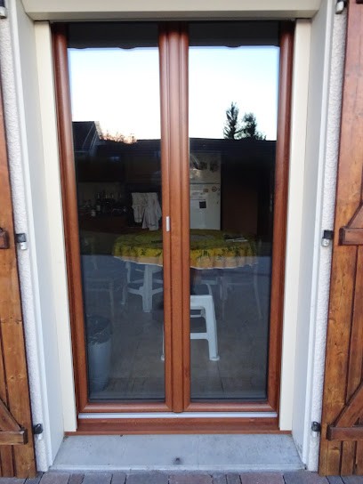 Mainier Fermetures, Menuisier au Russey