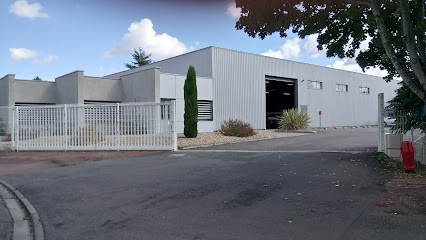 Société Pain Menuiserie Aluminium, Charpentier à Vouneuil-sous-Biard