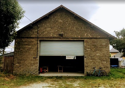 Okou Créations, Menuisier à La Mure