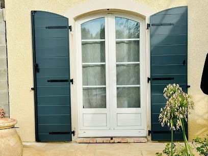 Menuiserie Habitat Cévenol, Menuisier à Saint-Privat-des-Vieux