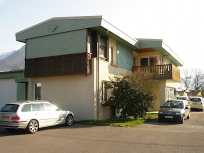 MENUISERIE MOULET & CARRARA SARL, Menuisier à Marnaz