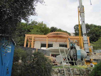 SARL Faure Charpente Realisation FCR, Charpentier à Grasse