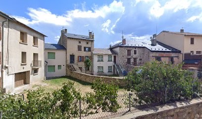 MENUISERIE SANTIAGO FRANÇOIS CERDAGNE, Menuisier à Bolquère