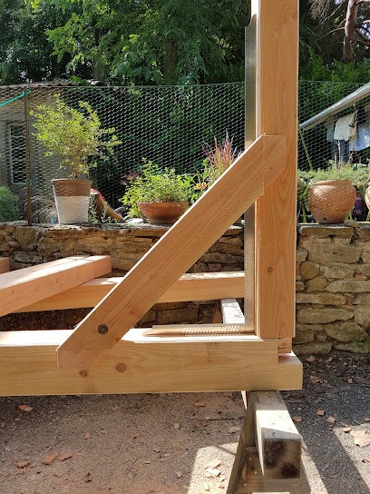 Tom Charpenterie, Charpentier à Sainte-Colombe-sur-l'Hers