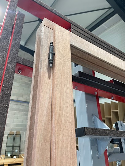 Portes Et Fenêtres Bois, Menuisier à Fabrègues