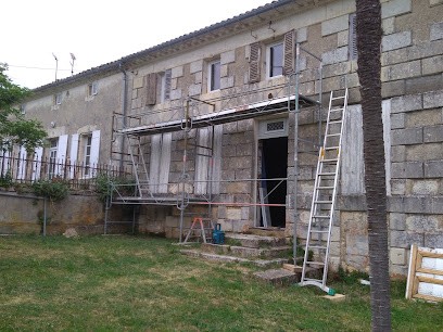 Feugnet Christophe - Partenaire Arcades et Baies, Charpentier à Saint-Thomas-de-Conac