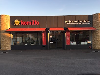 Komilfo, Menuisier à Chauray