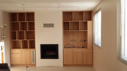 Lemaire Et Daty SARL, Menuisier à Harly