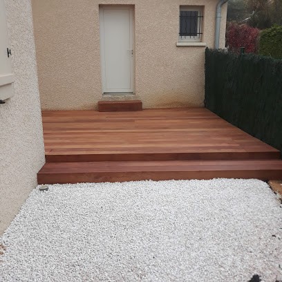 Le Madrier, Charpentier à Marseille 01