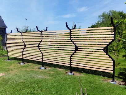 bois et jardin, Menuisier à Meslan