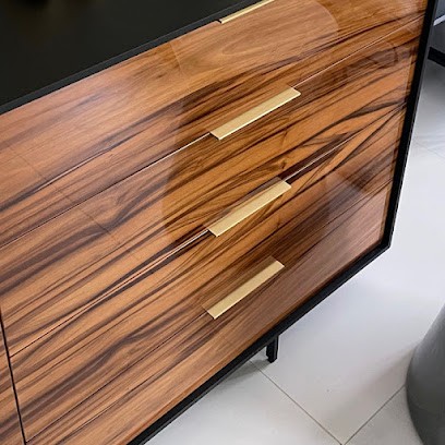 Ebène et Tradition, Menuisier à Pringy