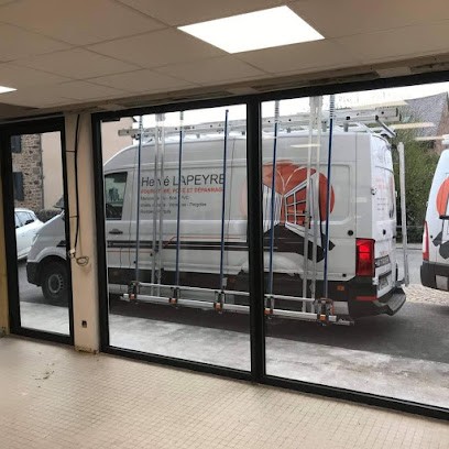 Lapeyre Hervé, Menuisier à Flavin