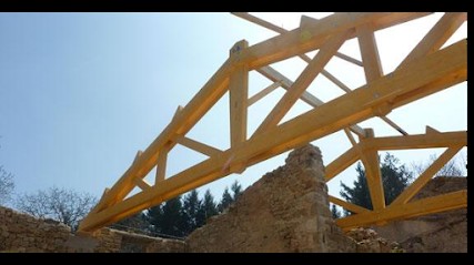 Girard Menuiserie Charpente, Menuisier à Noirétable