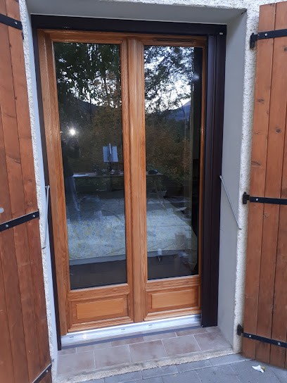 Bois Solutions, Menuisier à Chevaline