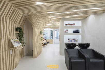 A.M.B., Menuisier à Argenteuil