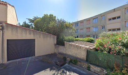 At zinc, Charpentier à Istres