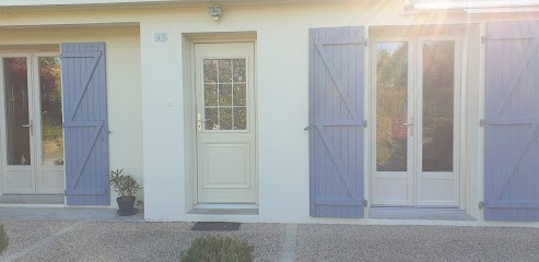 DEBORDE Julien, Menuisier à Sainte Gemme La Plaine, Menuisier à Sainte-Gemme-la-Plaine