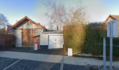 Le Charme Et L'Hêtre, Menuisier à Rainneville