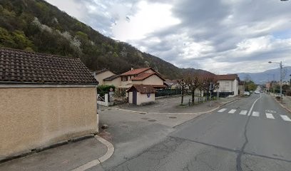 Le Petit Agenceur, Menuisier à Domène