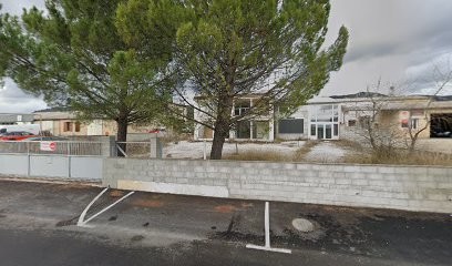 Garnier Cuisines et habitat, Menuisier à Volx