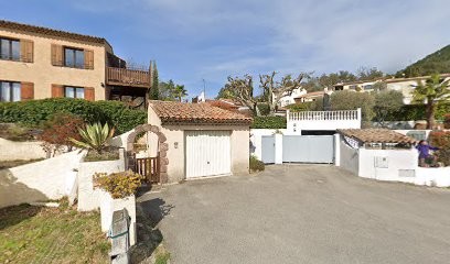 AG Stores Et Fermetures Sarl, Menuisier aux Adrets-de-l'Estérel