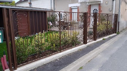 SMDT, Menuisier à Sambin