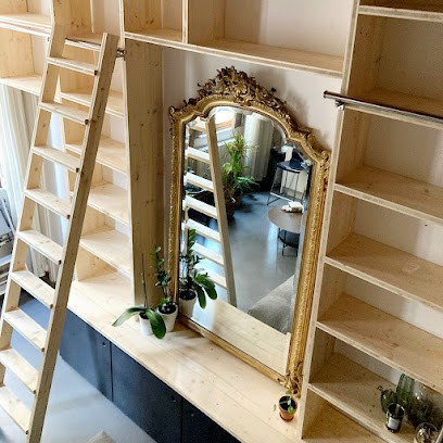 Romain Saint-Pierre Menuisier, Menuisier à Reyrieux