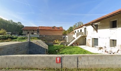 Sarl Guy Stores & Bois, Menuisier à Lyaud