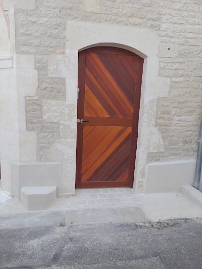 Eurl Benoit Allaire, Menuisier à Rouillac